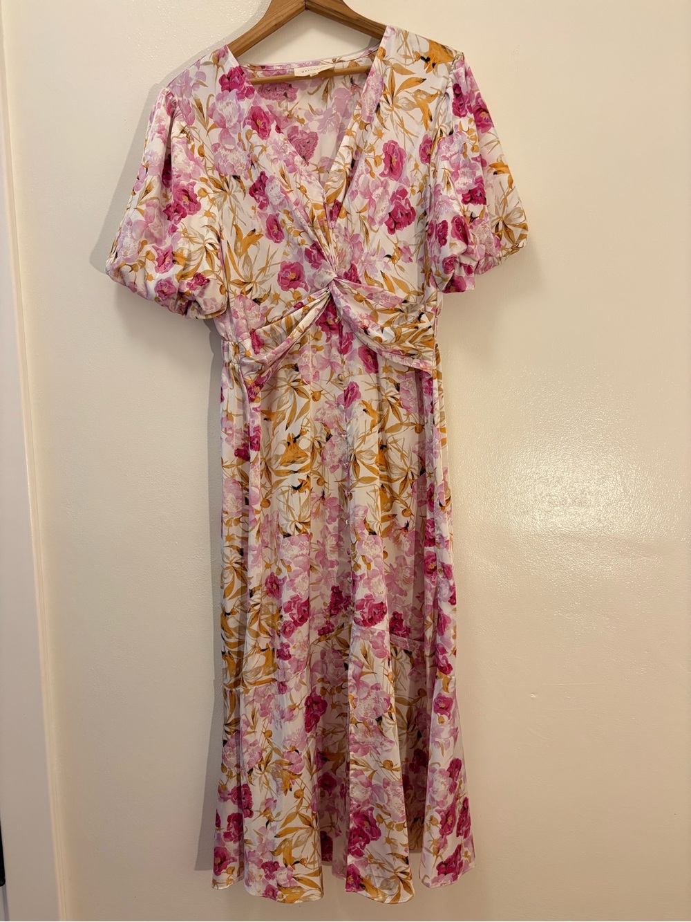 Mellōday Floral Twist-Front Silky Midi Dress Floral Medium